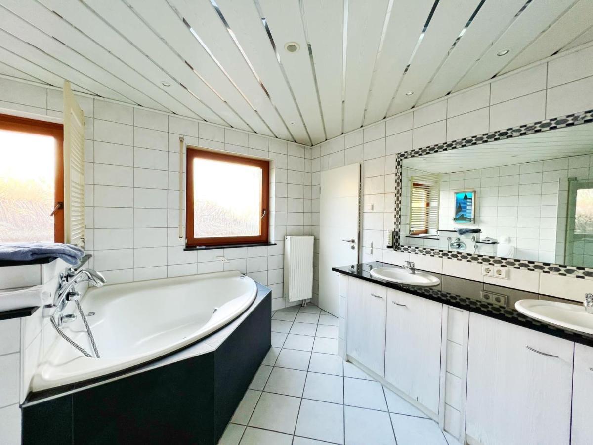 Hotel Hellers Twenty Four II -24H-Check-In- FDH Esterno foto