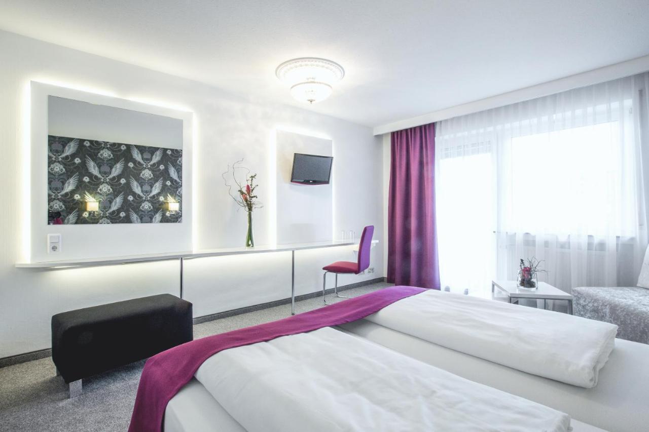 Hotel Hellers Twenty Four II -24H-Check-In- FDH Esterno foto