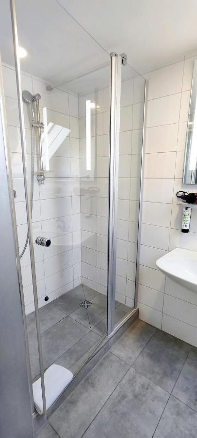 Hotel Hellers Twenty Four II -24H-Check-In- FDH Esterno foto
