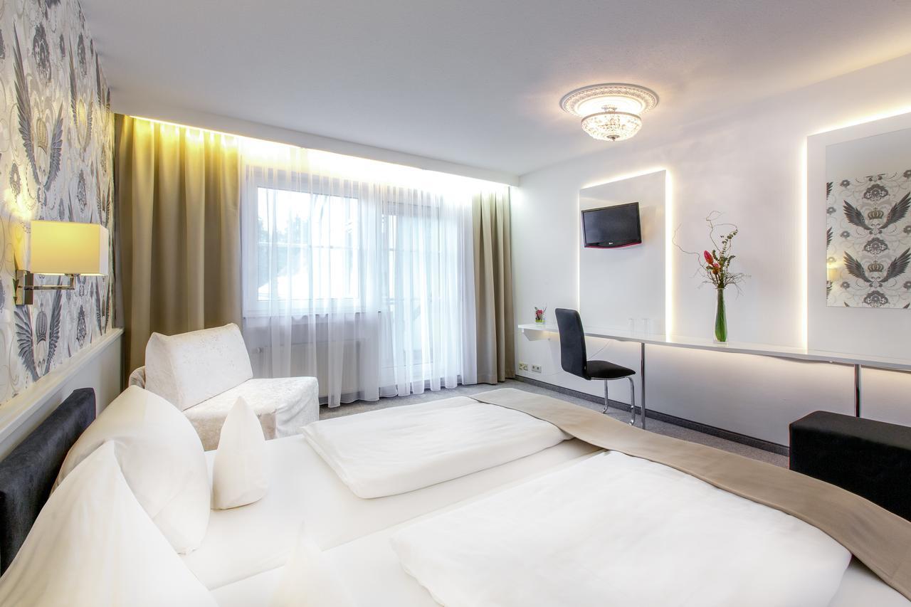 Hotel Hellers Twenty Four II -24H-Check-In- FDH Esterno foto